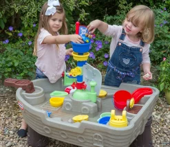 Little Tikes Anchors Away Pirate Ship