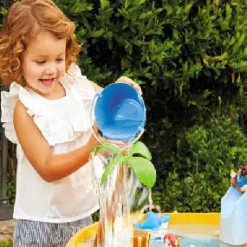 Little Tikes Island Wavemaker Water Table