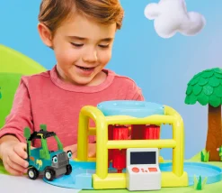 Little Tikes Lets Go Cozy Coupe Colour Change Car Wash