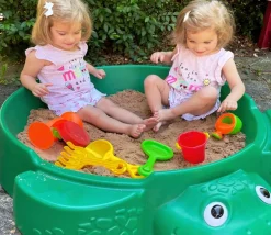 Little Tikes Turtle Sandpit
