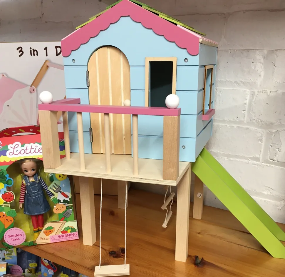 Lottie Wooden Tree House Dolls and Fairy House
