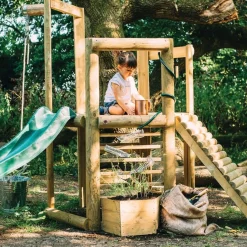 Plum Discovery Woodland Treehouse