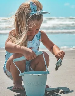Scrunch Bucket