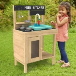 TP Splash and Play Early Fun Wooden Mud Kitchen