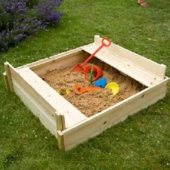 TP Wooden Lidded Sandpit