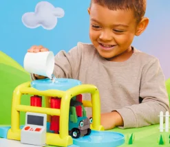 Little Tikes Lets Go Cozy Coupe Colour Change Car Wash