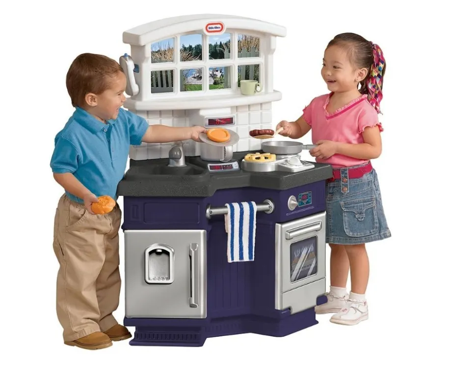 Little Tikes Side by Side Kitchen