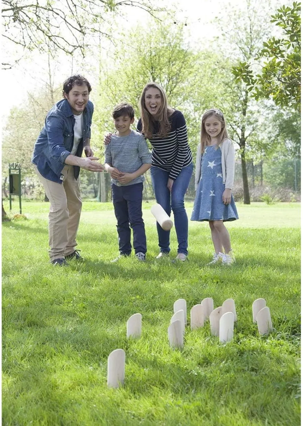 Molkky Crate Skittle Game